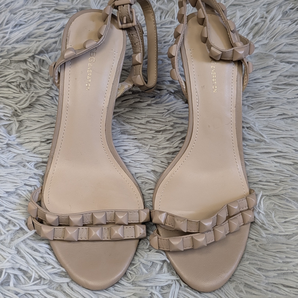 Beige Studded Sandals by BCBGeneration Size 6.5